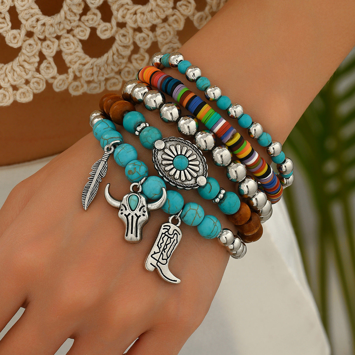 Western Cowboy Style Carved Vintage Turquoise Inlaid Bracelet - Image 2